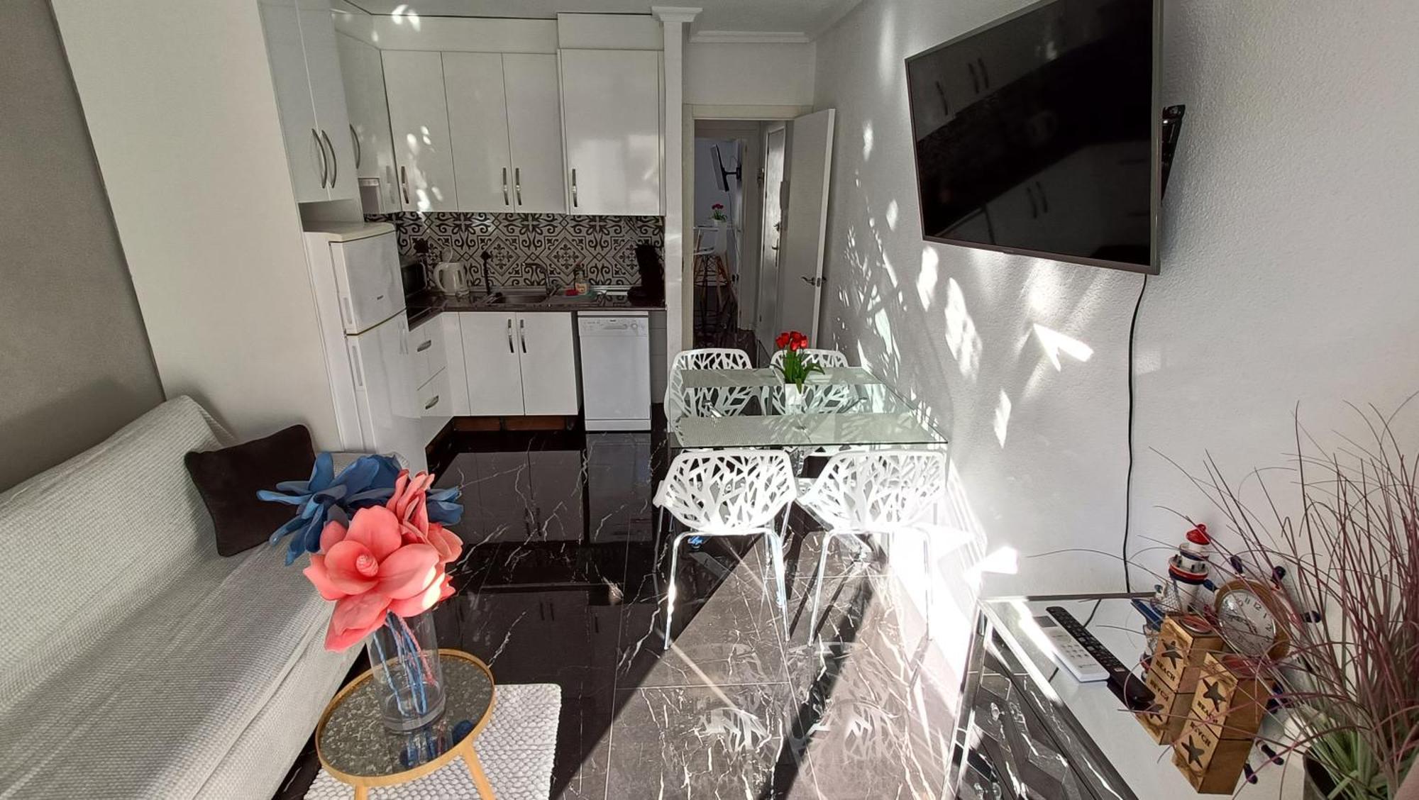 Apartamento Inez Torrevieja Bagian luar foto